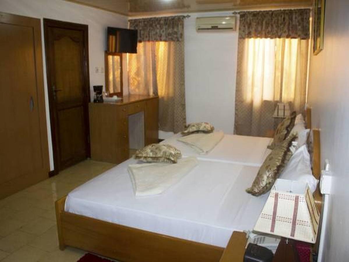 Allseasons Hotel Pantang Exterior photo